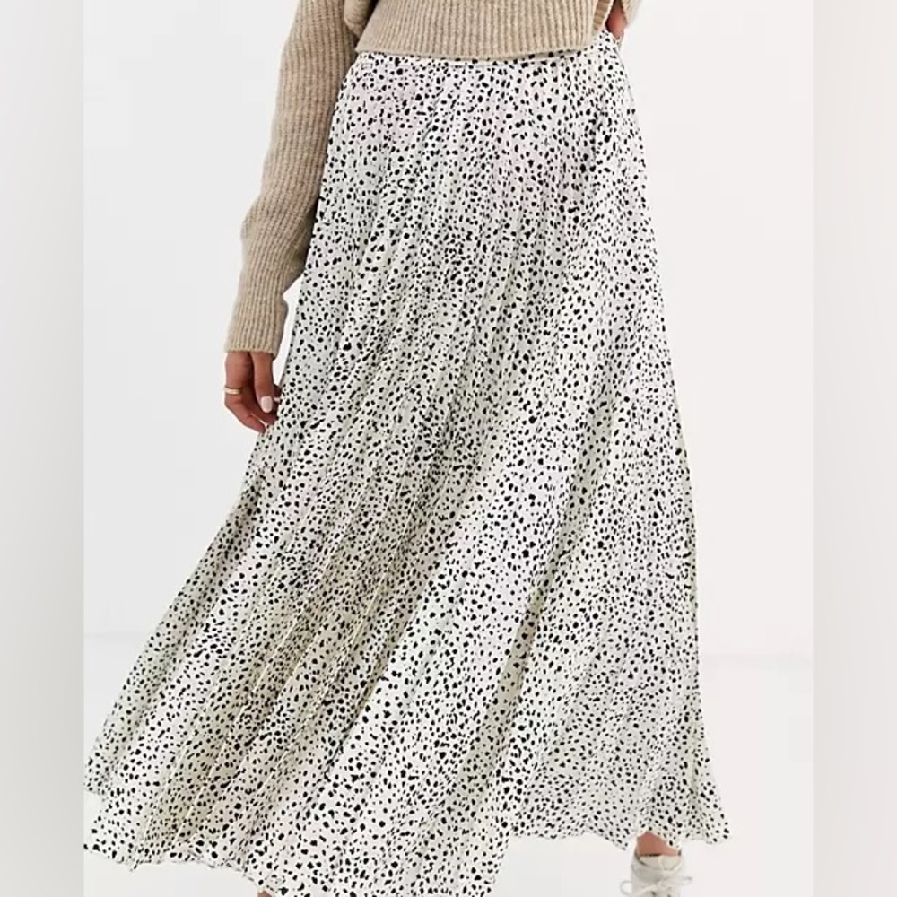 ASOS Black and White Polka Dot Skirt - Picture 8 of 9